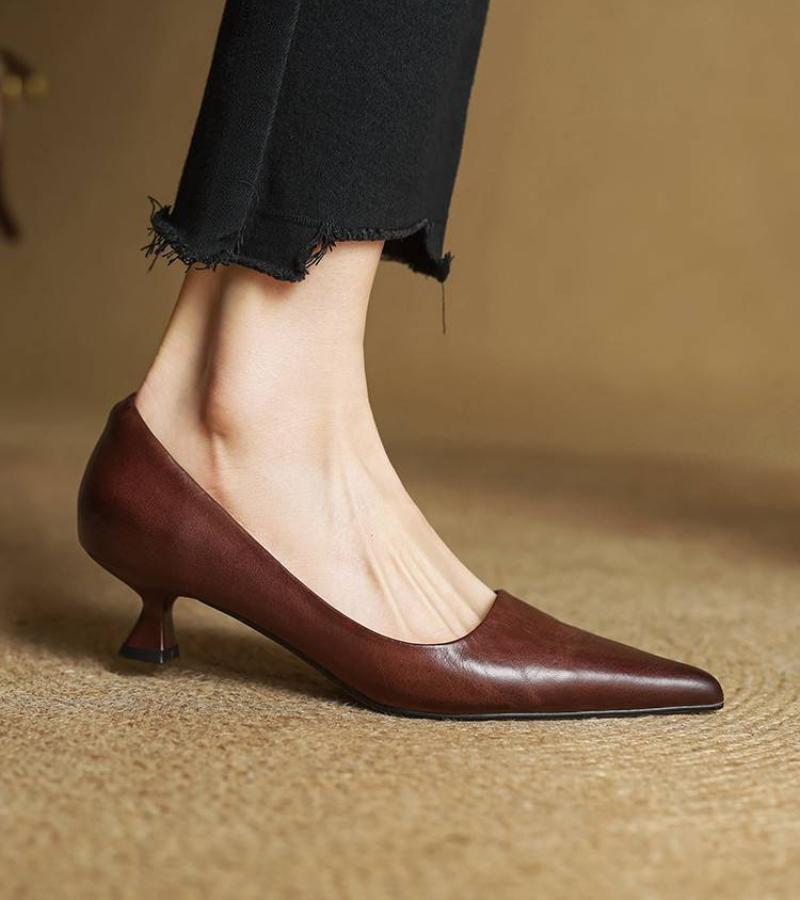 DELACROIX | Escarpins Pointus en Cuir Charlotte