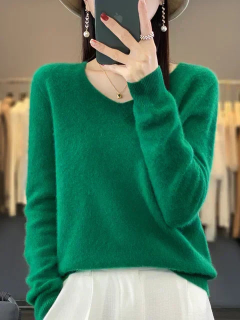DELACROIX | Pull Col V Maille Douce Martine