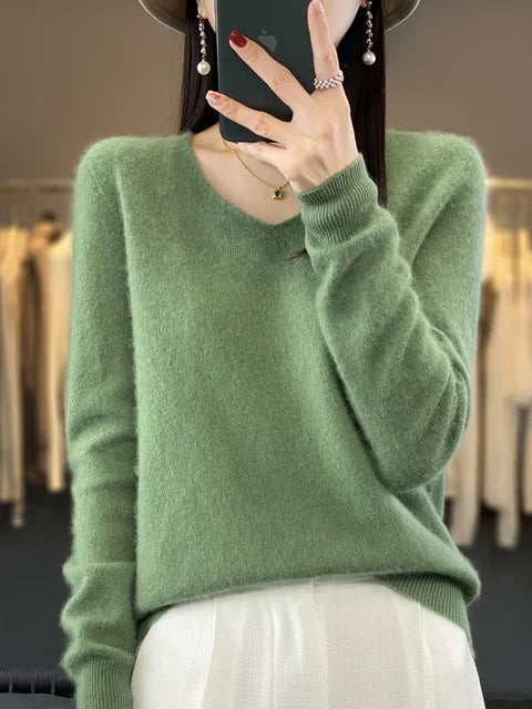 DELACROIX | Pull Col V Maille Douce Martine