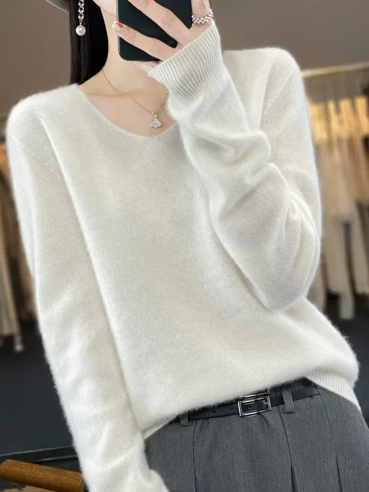 DELACROIX | Pull Col V Maille Douce Martine