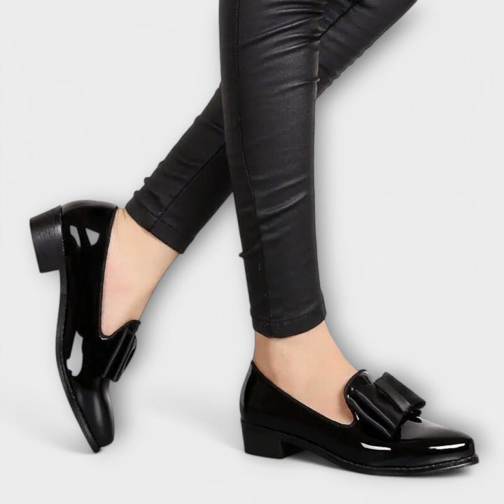 DELACROIX | Mocassins Vernis à Nœud Charlotte
