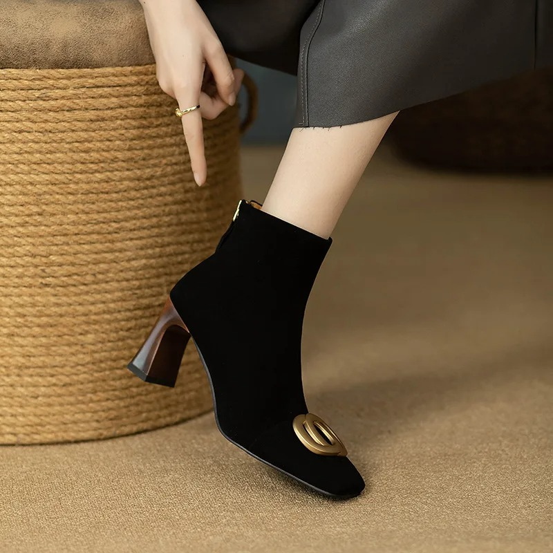 DELACROIX | Bottines en Velours à Talon Sylvie