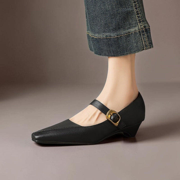 DELACROIX | Babies Pointues Boucle Dorée pour Femme Catherine