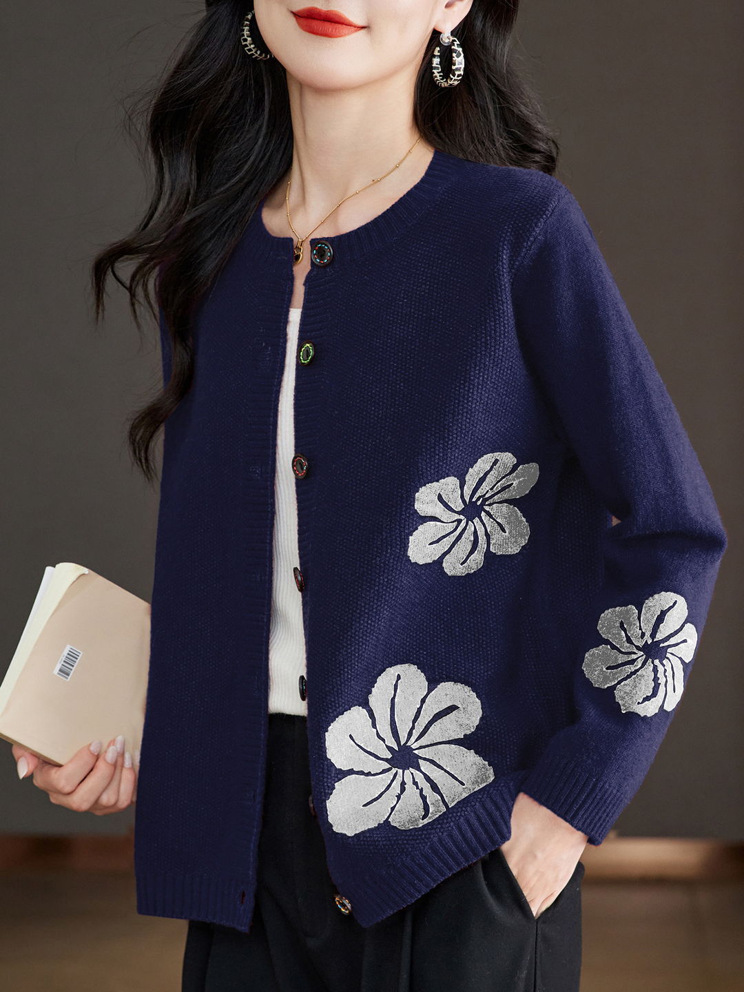 DELACROIX | Cardigan Marine à Fleurs Nathalie